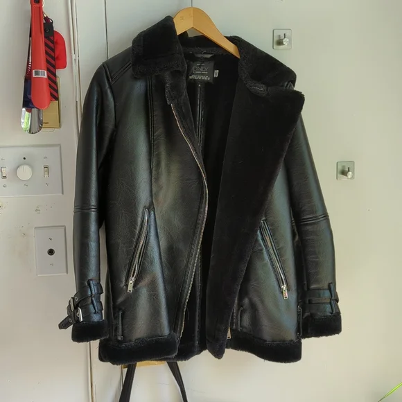 Motorcycle jacket - Picture 1 of 6